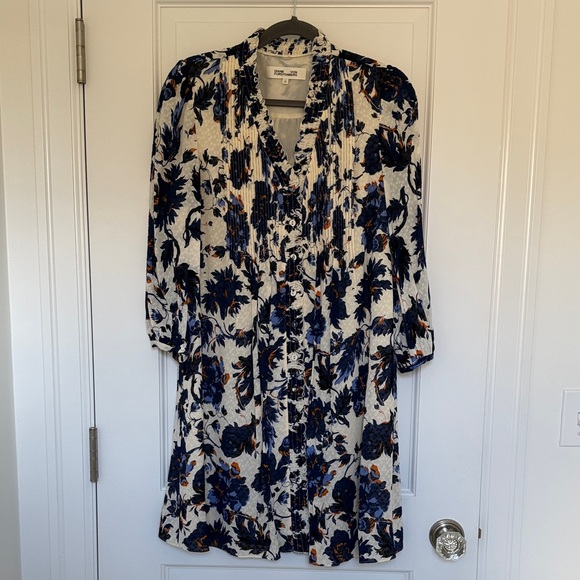 Diane von Furstenberg Layla Floral Clip Dot Shirt Dress - Picture 4 of 7